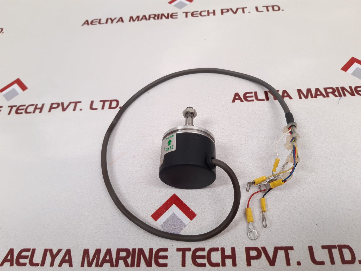 Nemicon 38S-2048-2Mc 6-50-b13E Rotary Encoder