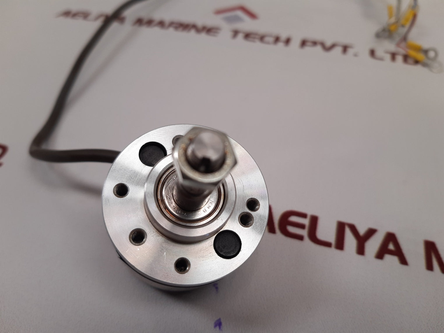 Nemicon 38S-2048-2Mc 6-50-b13E Rotary Encoder