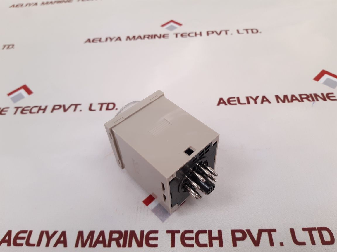 Omron H3Cr-a Solid-state Timer