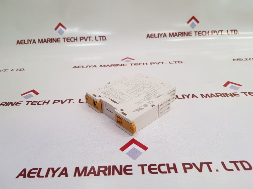 Omron K8Ab-pm2 Relay