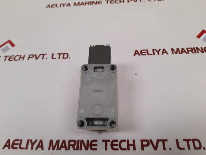 Omron wlca12 limit switch 