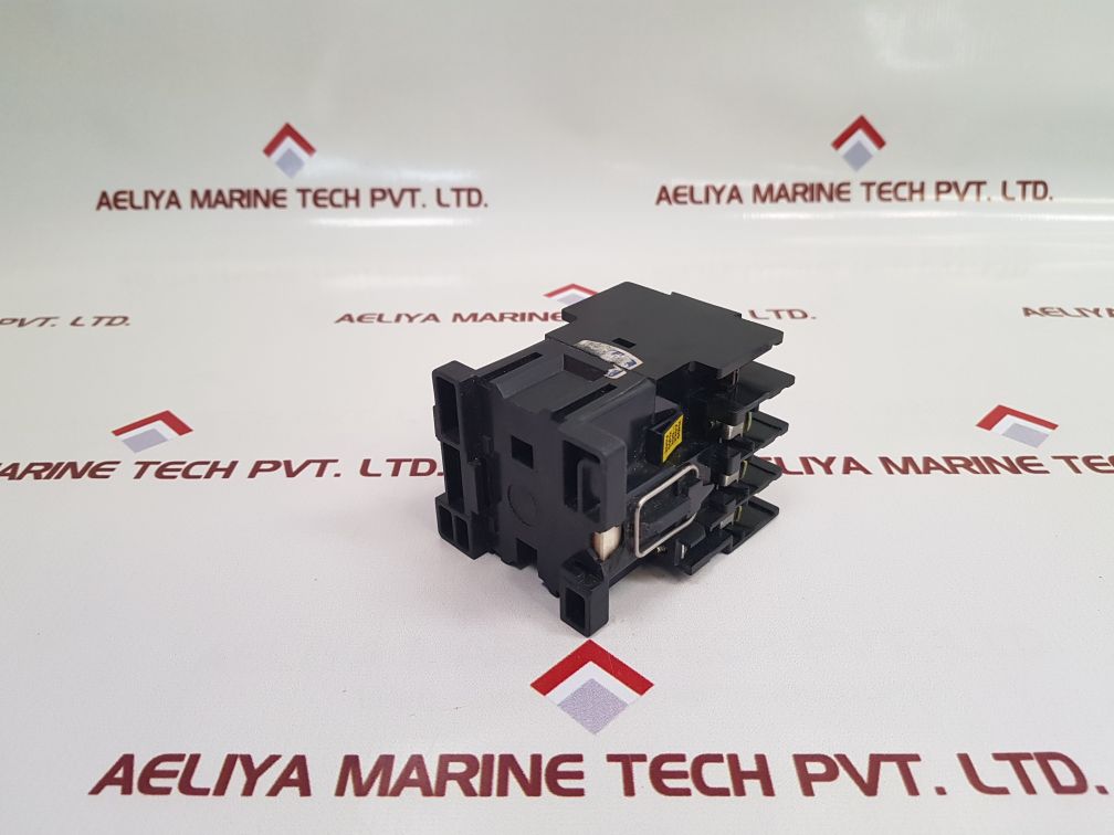 Hyundai Hmc 37 Magnetic Contactor