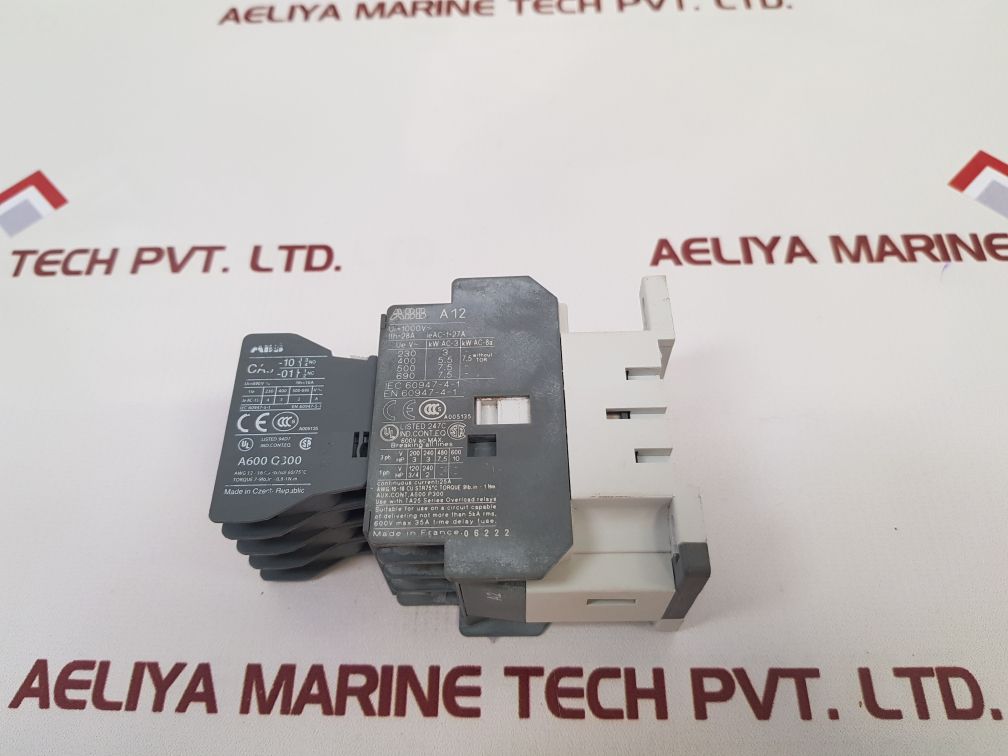 Abb A12/Ca5-01 Auxiliary Contact