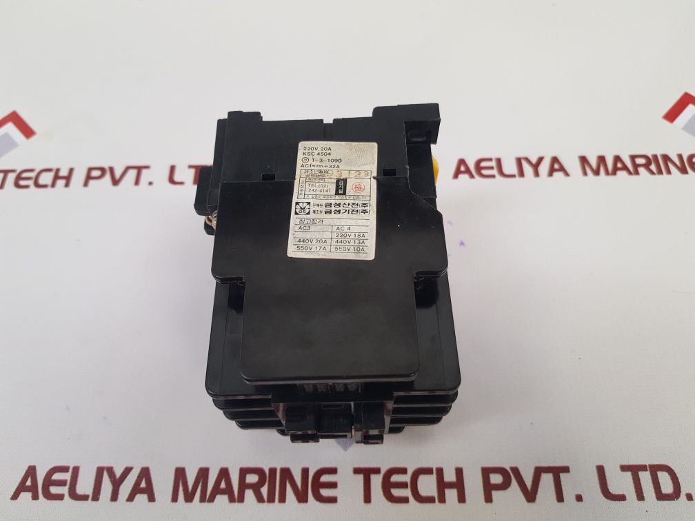 Goldstar Smc-20P Contactor Used
