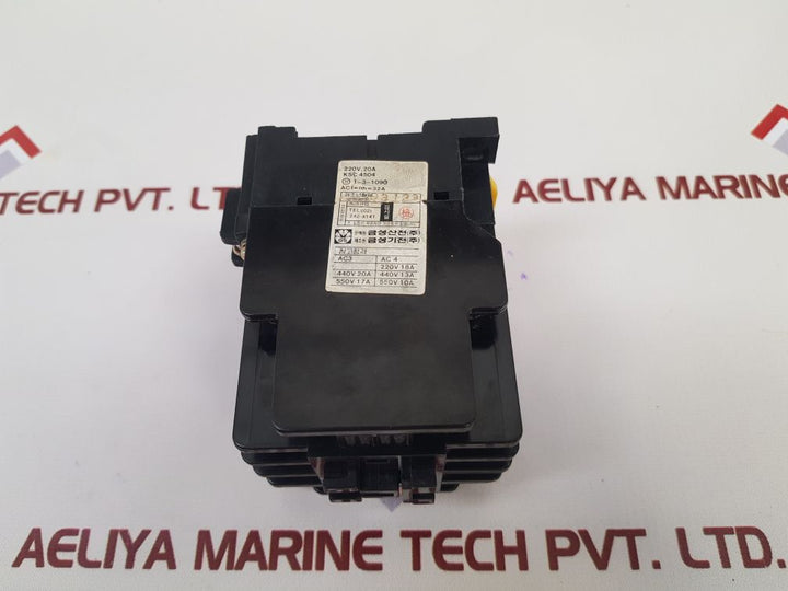 Goldstar Smc-20P Contactor Used
