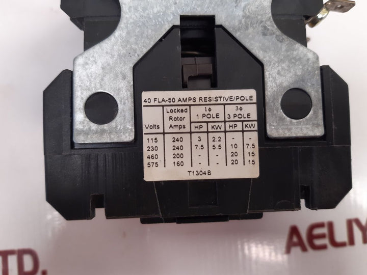 Carrier Transicold 10-00304-33 Contactor Used