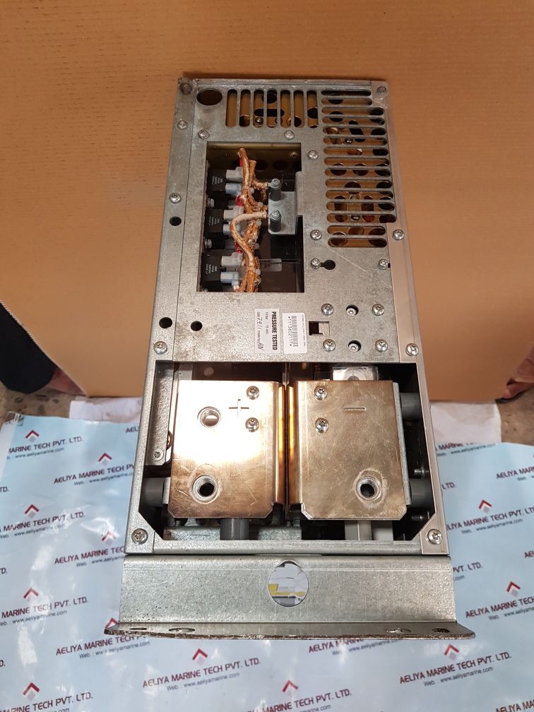 Abb acs800-104lc-0700-7+ e205 + q950 inverter unit