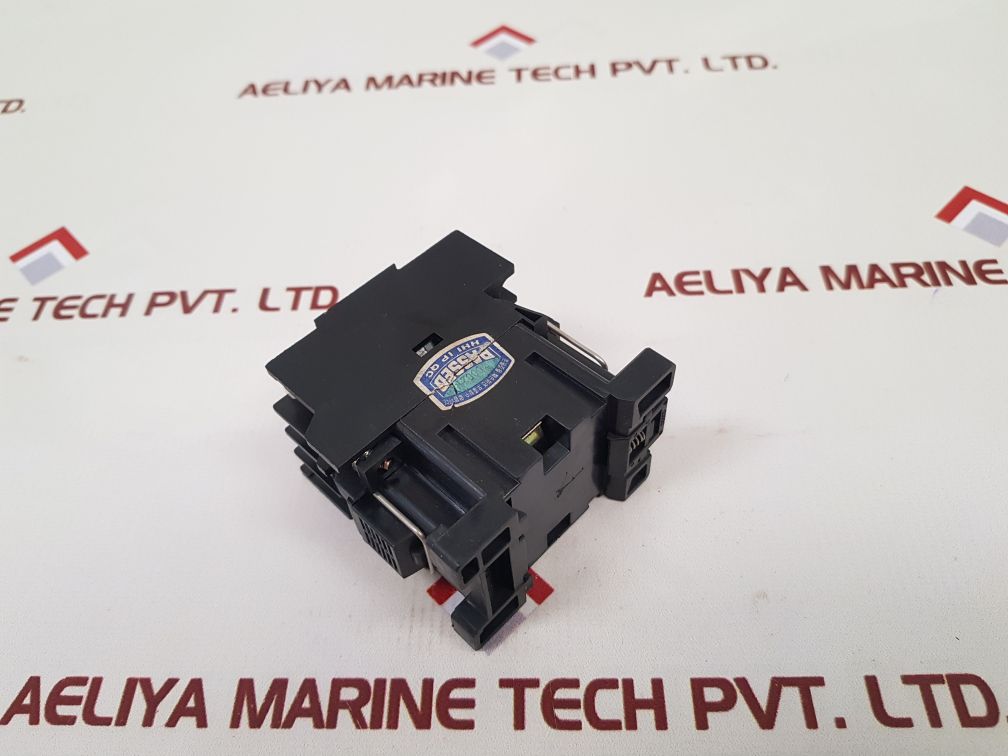 Hyundai Hmx 31 Control Relay Used