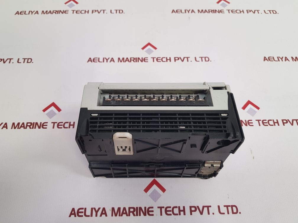 Allen-bradley 1764-24bwa micro logix 1500 base unit ser.b rev.a 