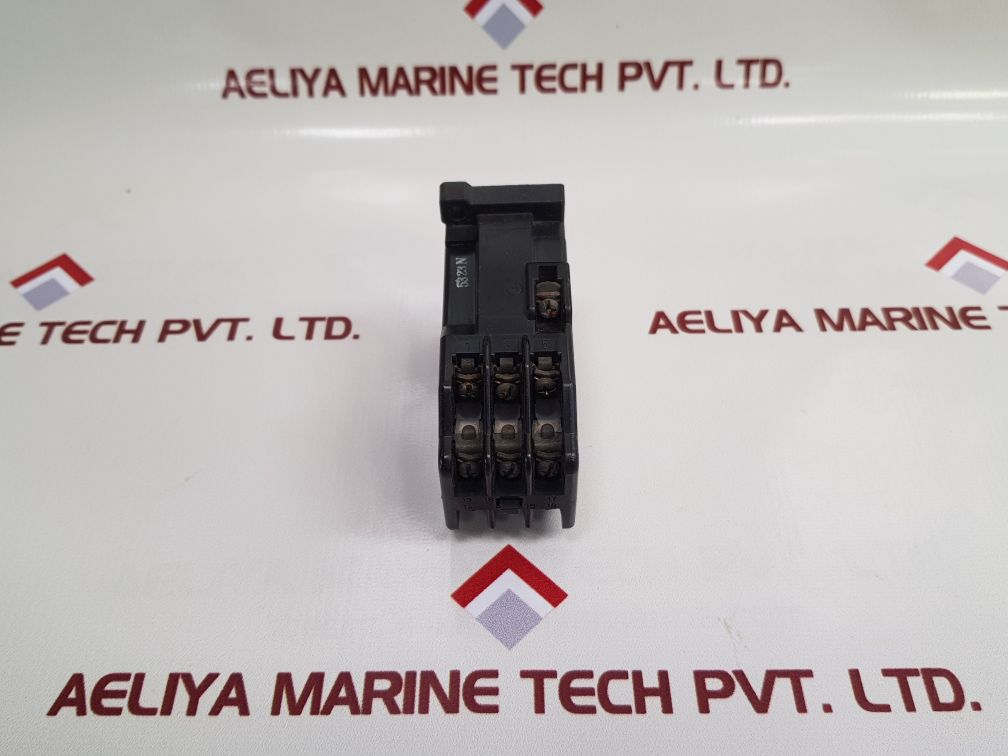 Fuji Electric Src 50-2F/X Contactor Src 3631-02