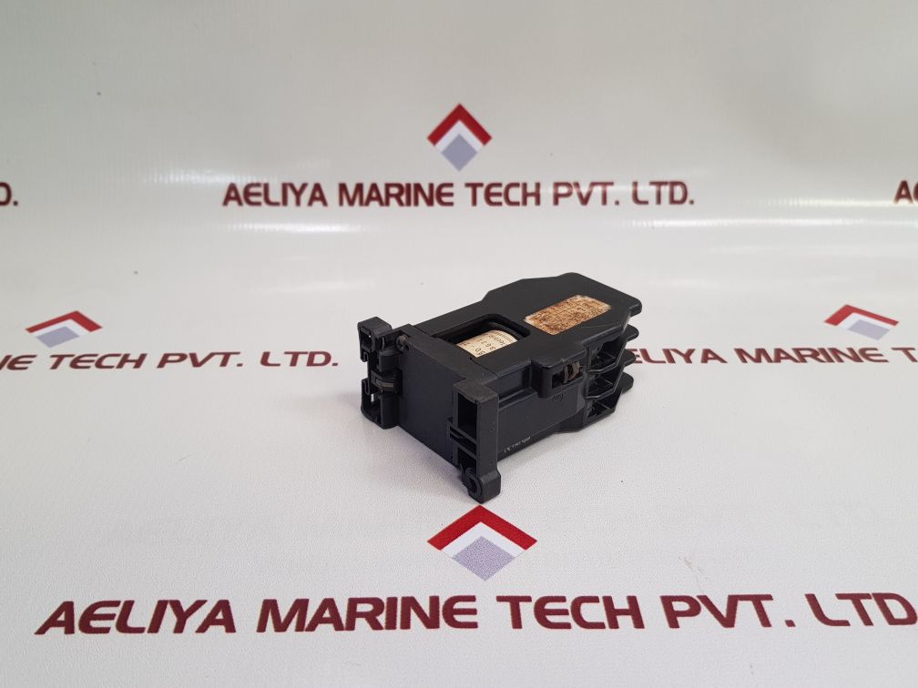 Fuji Electric Src 50-2F/X Contactor Src 3631-02