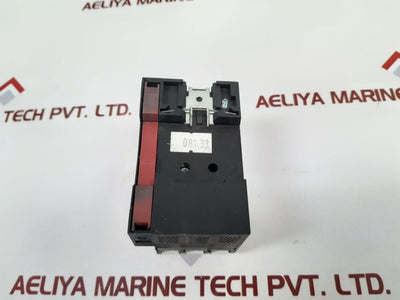 Siemens 3Vu1300-1Mj00 Circuit Breaker