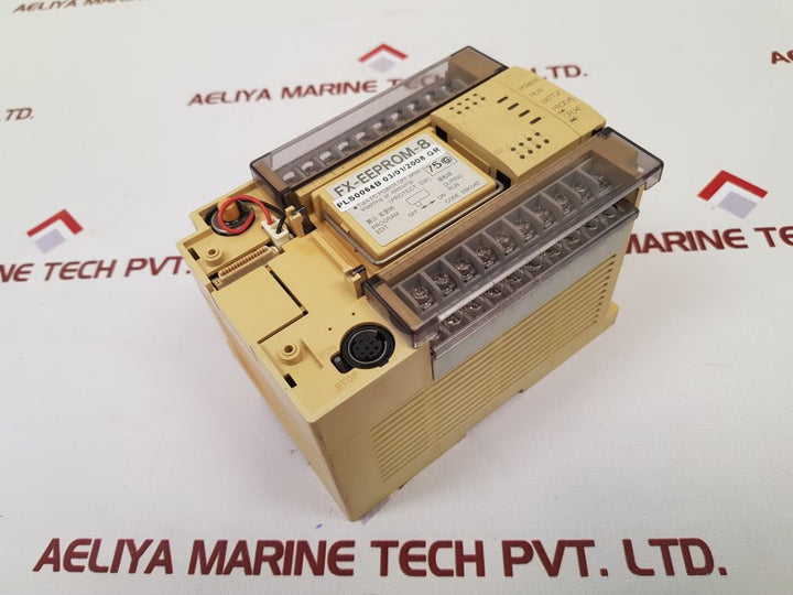 Mitsubishi  fx2n-16mr-es/ul programmable controller 100-240vac 50/60hz 25w