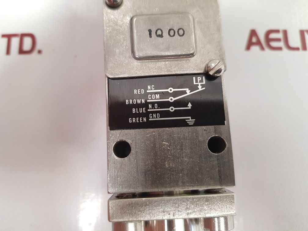 Itt Neo-dyn 132P41C6Bh Pressure Switch