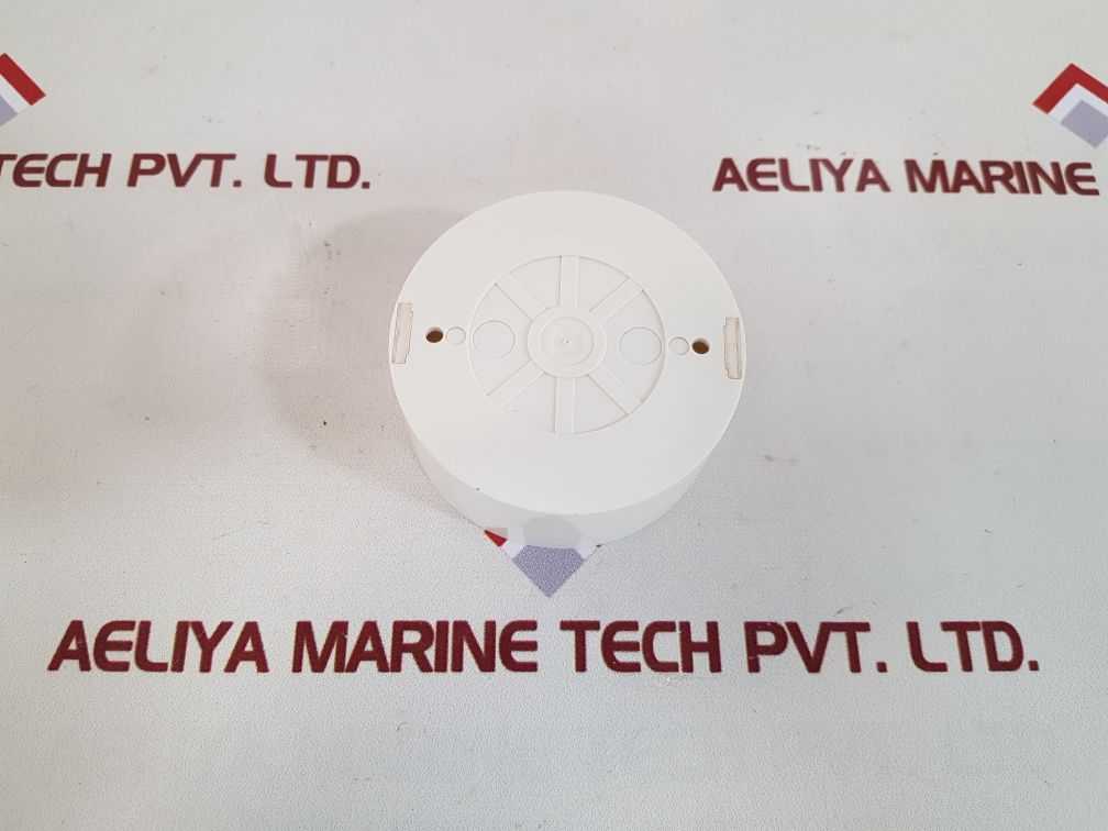 Set of 4x Hekatron 143a detector base 5000350.000000 vds