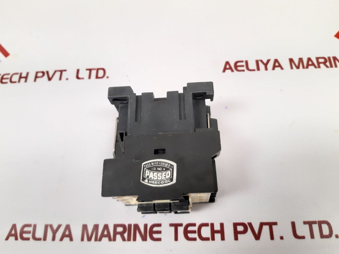 Hyundai Hmx 31 Control Relay