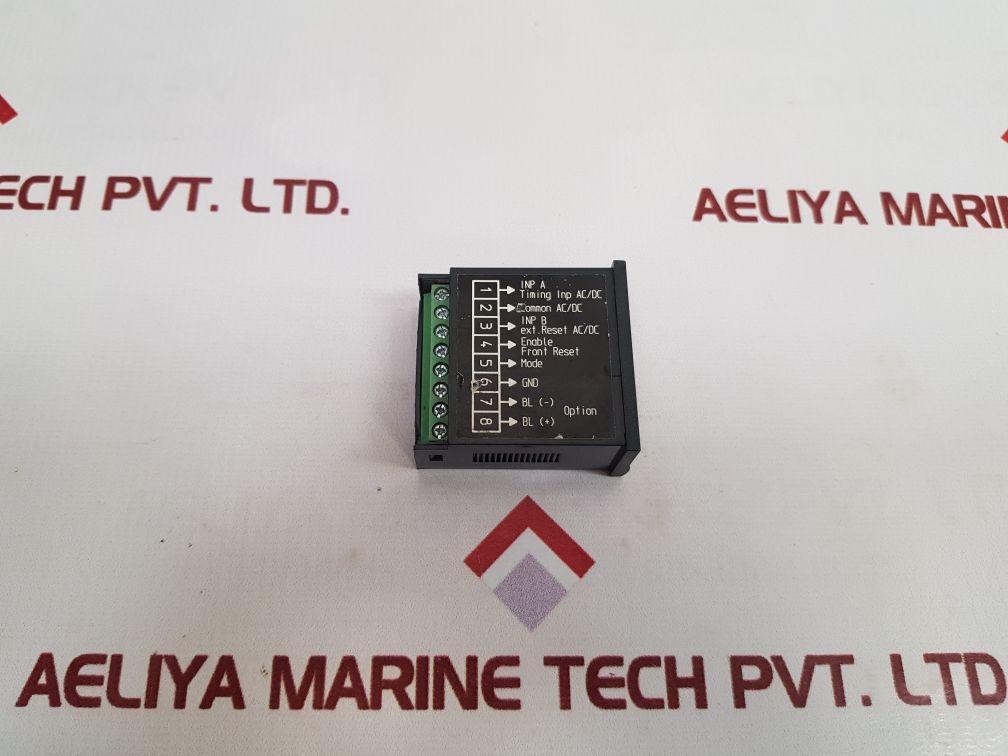 Fritz Kübler 6.134.012.863 Digital Hour Meter