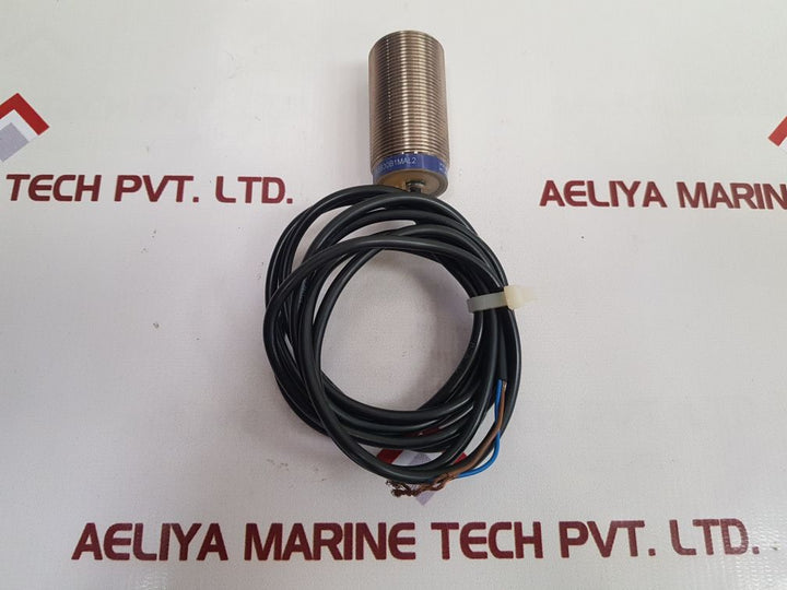 Telemecanique Square D Xs630B1Mal2 Inductive Proximity Sensor