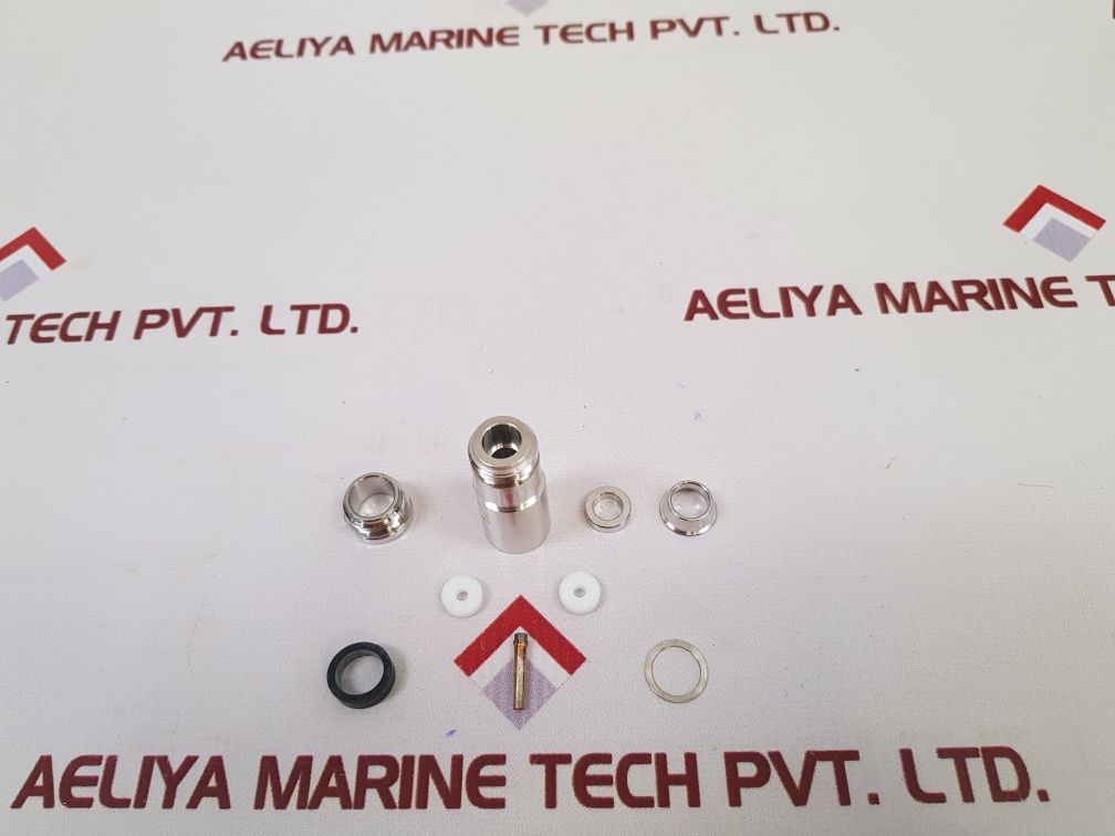 Telegartner J01021H1076 N Clamp Socket