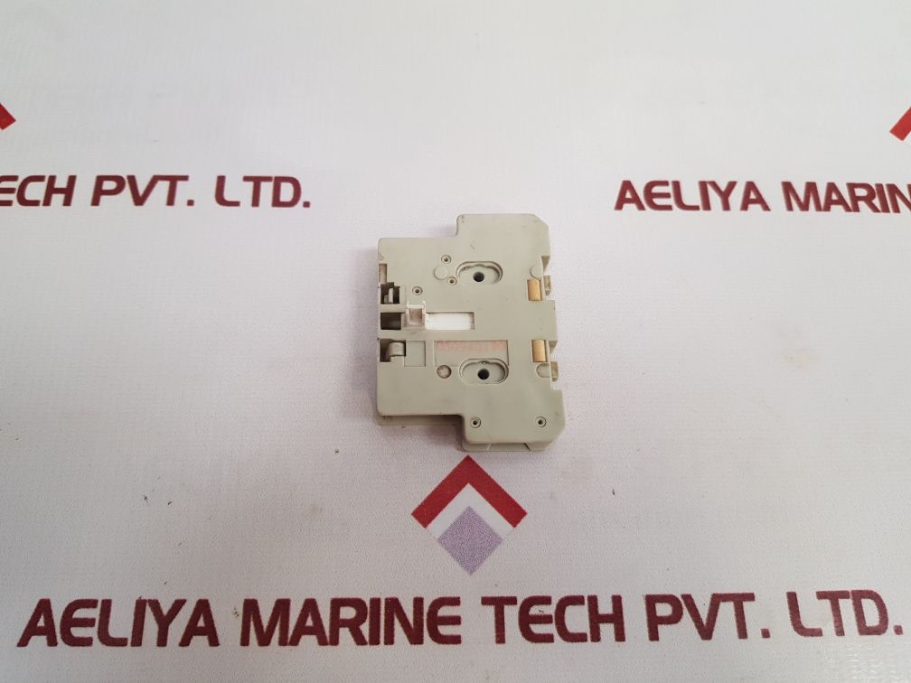 Siemens 3Ty7 561-1B Auxiliary Switch Block