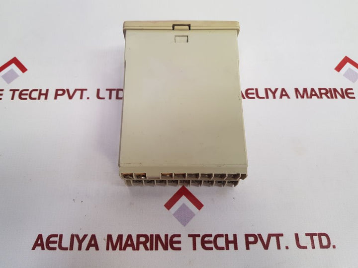 Chino Digital Indicator With Alarm 100-240Vac Used