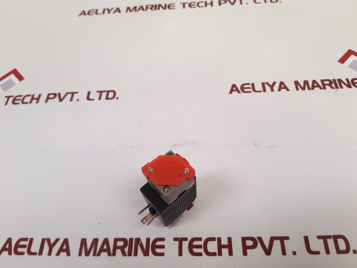 Burkert 6012 T 1, 2 Fpm Pa Solenoid Valve