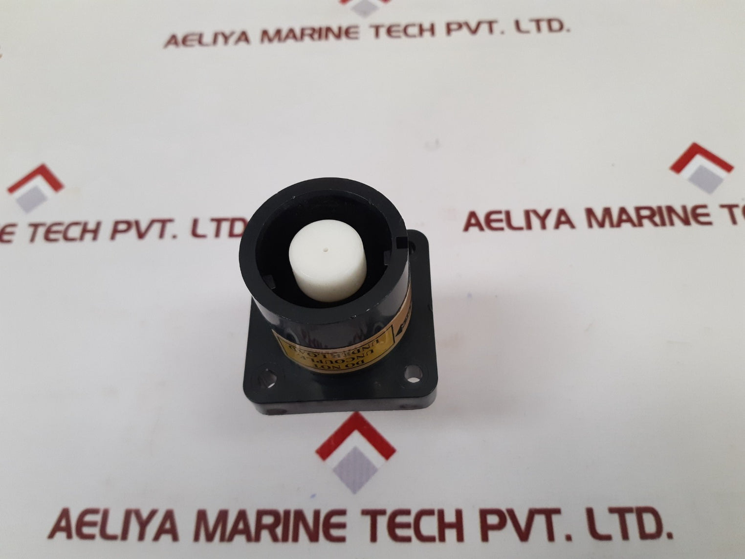 Veam 10000042495 Single-pole Three-phase Plug For Panel