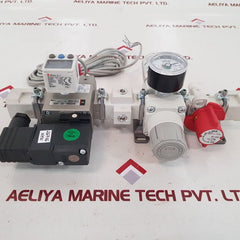 Smc av2000-02-5dz solenoid valve with aw20-vhs20-av-x1s2104a 