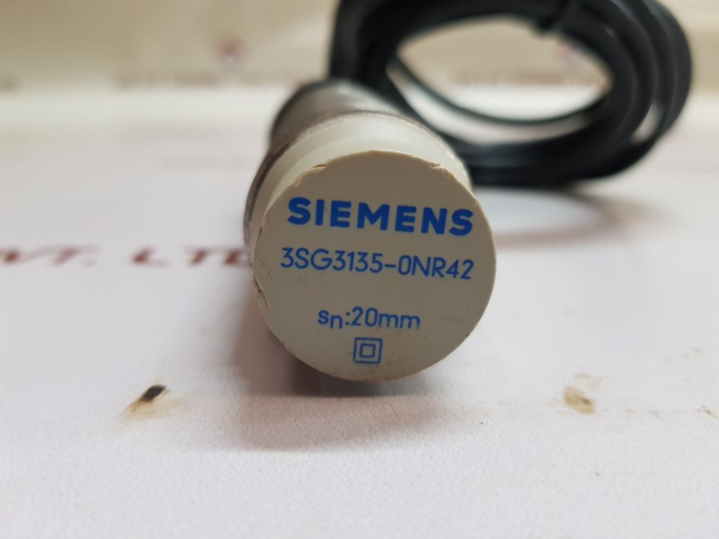 Siemens 3Sg3135-0Nr42 Capacitive Proximity Sensor 