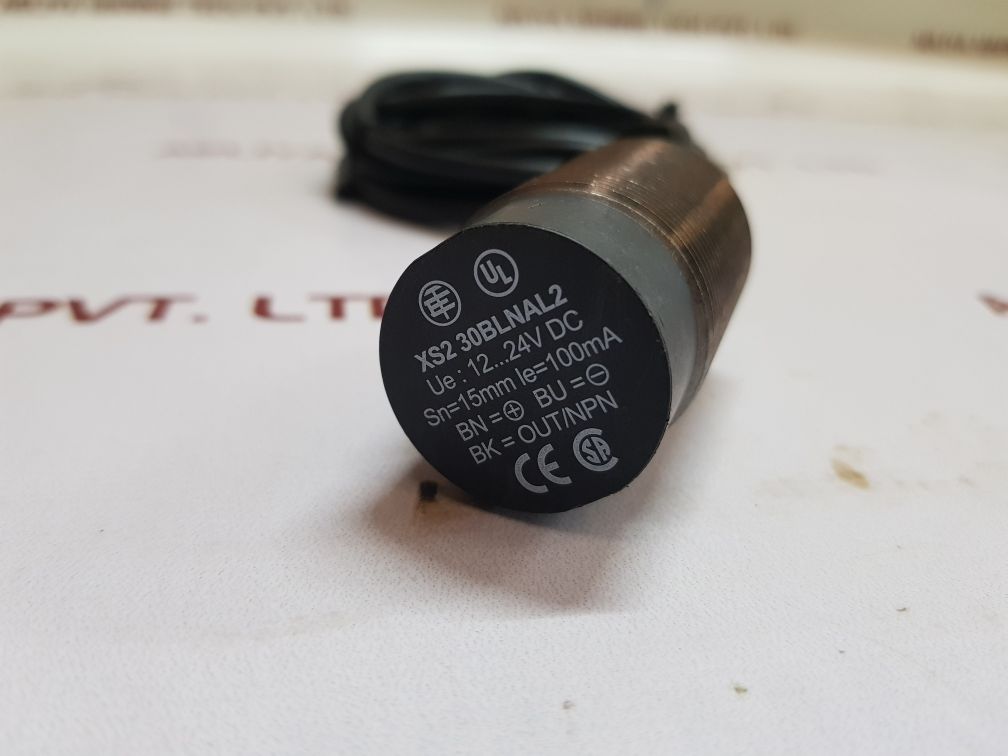 Telemecanique Xs2 30Blnal2 Proximity Switch
