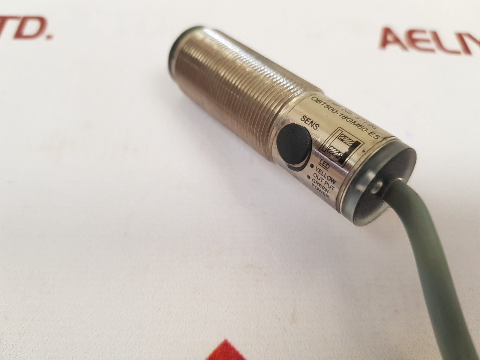 Pepperl+Fuchs 87796 Sensor Obt500-18Gm60-e5