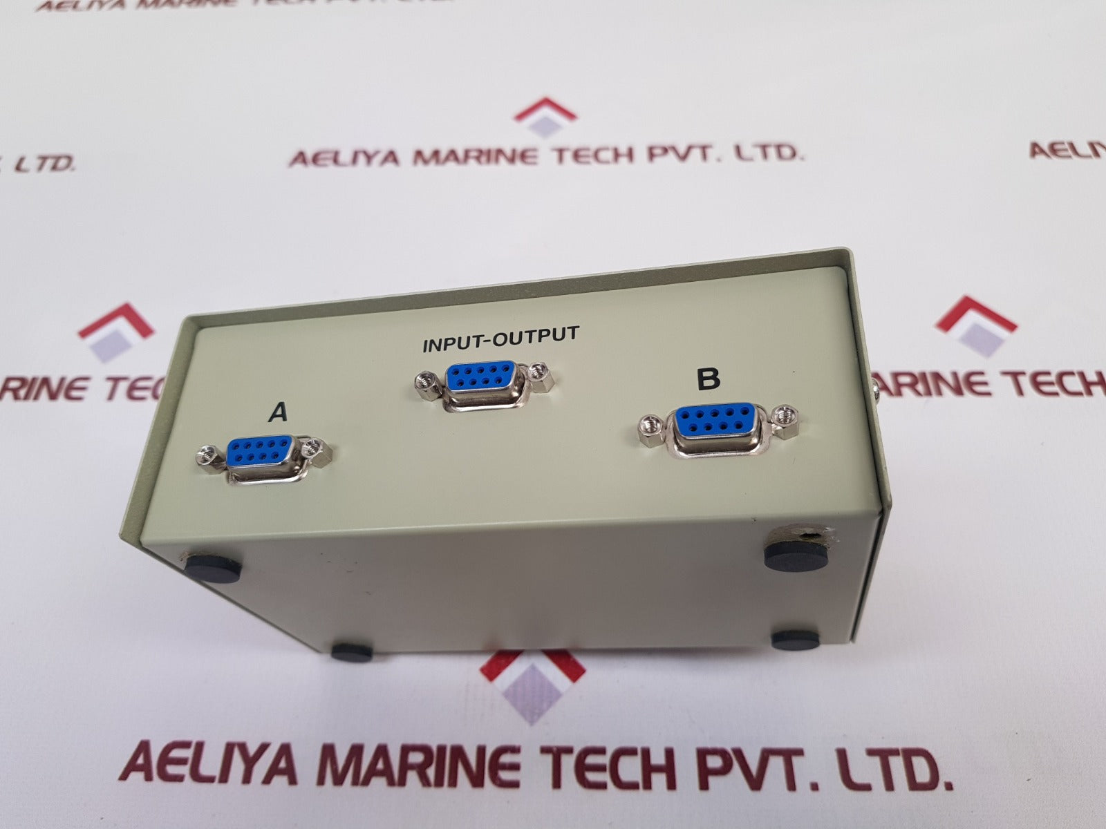 Gc Electronics 45-2030 Data Transfer Switch