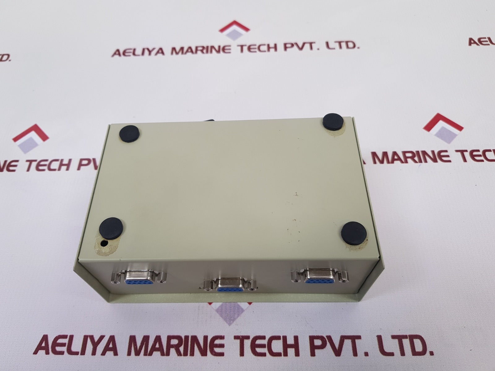 Gc Electronics 45-2030 Data Transfer Switch