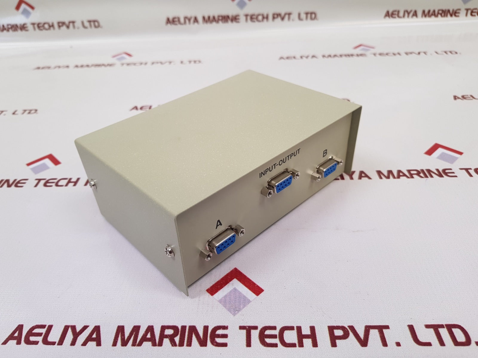 Gc Electronics 45-2030 Data Transfer Switch