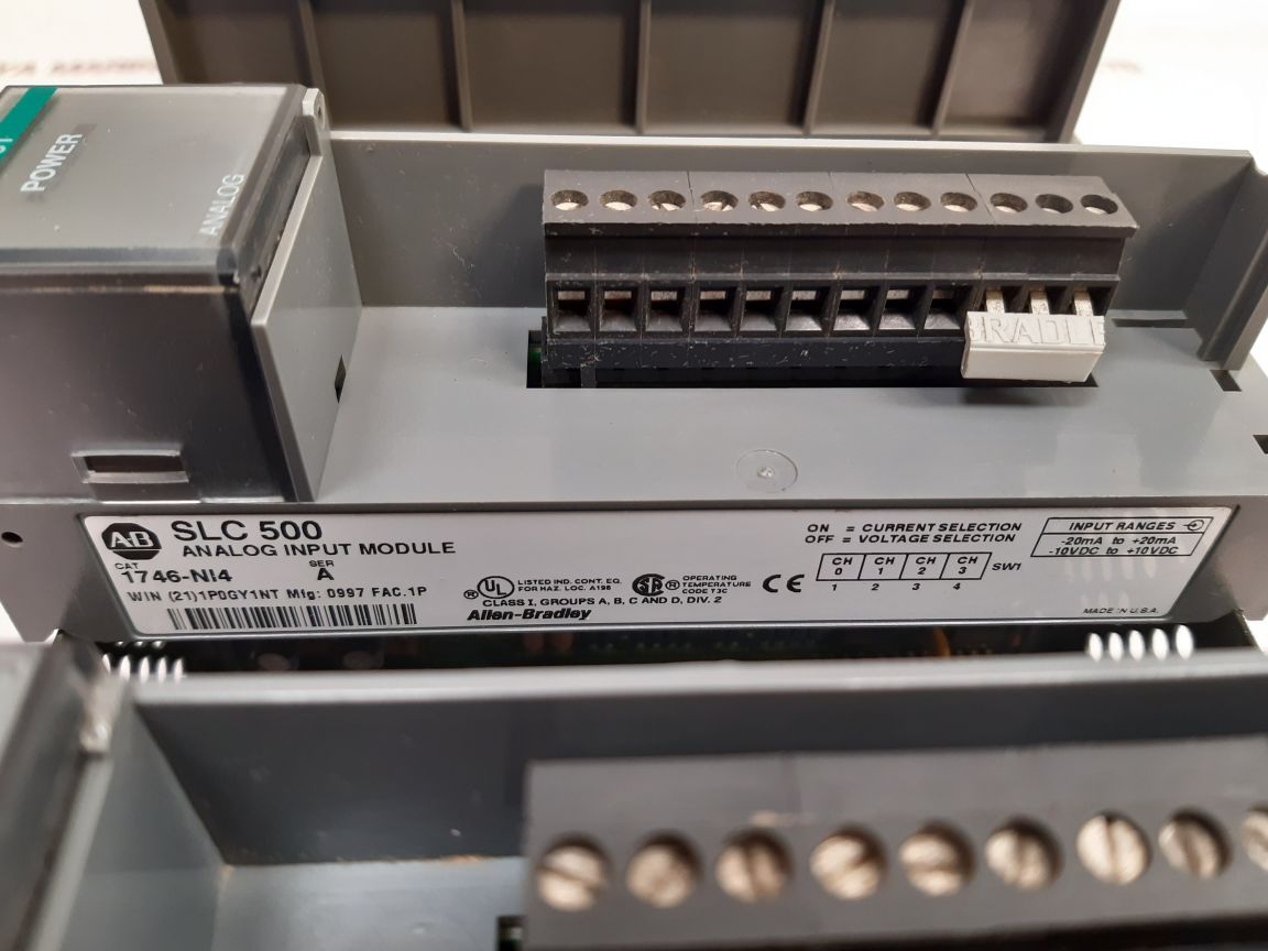 Allen-bradley 1747-l542,1746-ni4,1746-ob16 Processor Unit Ser: B