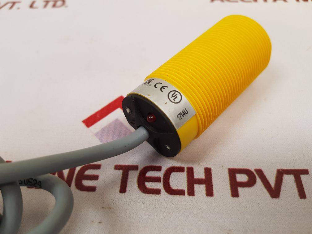 Turck Bi10-s30-rz3X Inductive Proximity Switch
