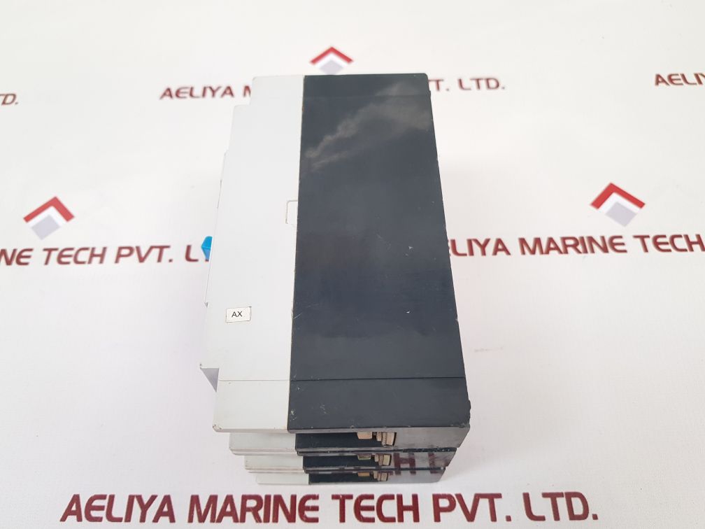 Larsen & Toubro Dh100 Mccb Circuit Breaker Used
