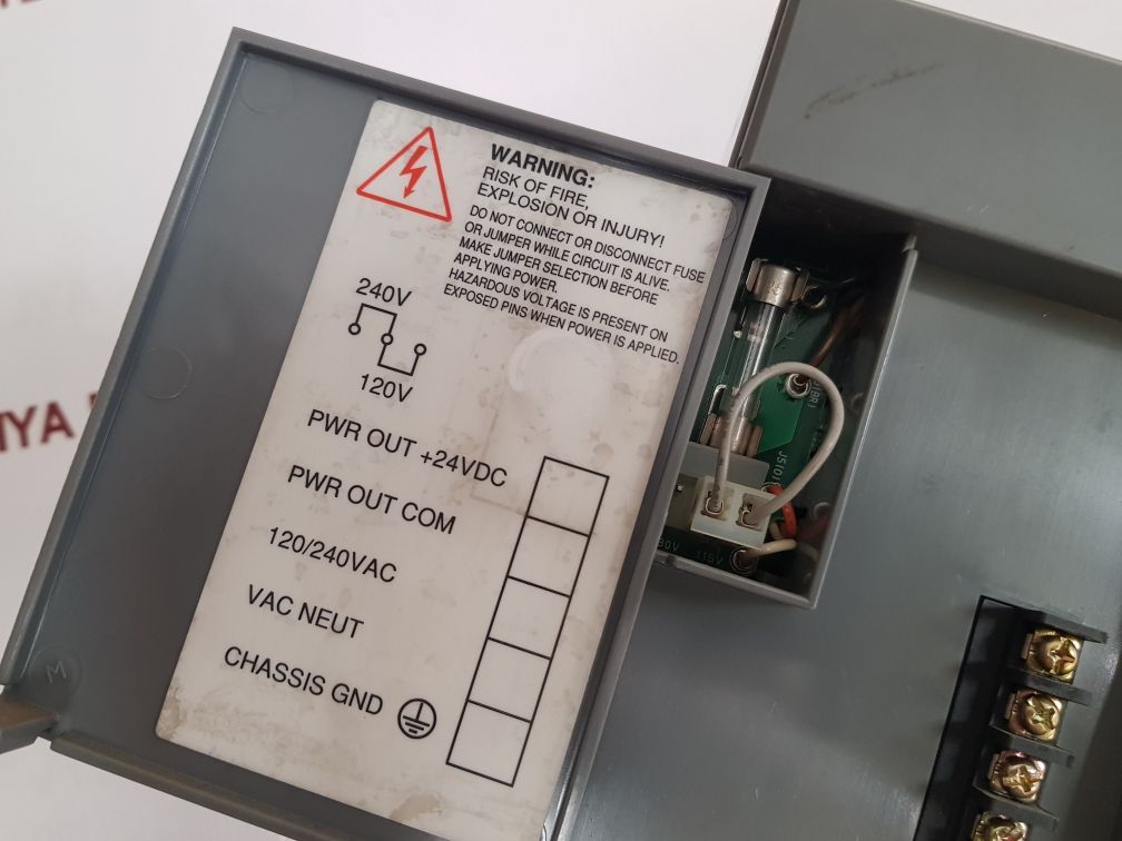 Allen Bradley 1746-a13 Ser: B Power Supply 13-slot Rack