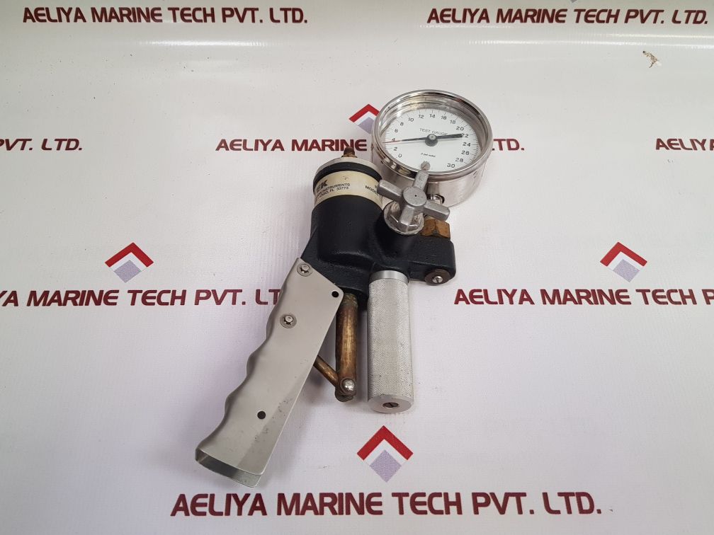 Ashcroft/Ametek T-750 Pressure Gauge Used