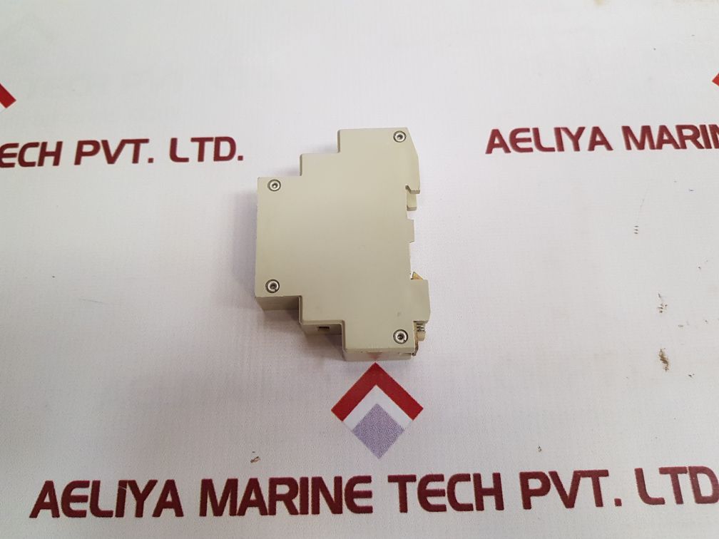 Telemecanique Re1-la002 Time Delay Relay Used