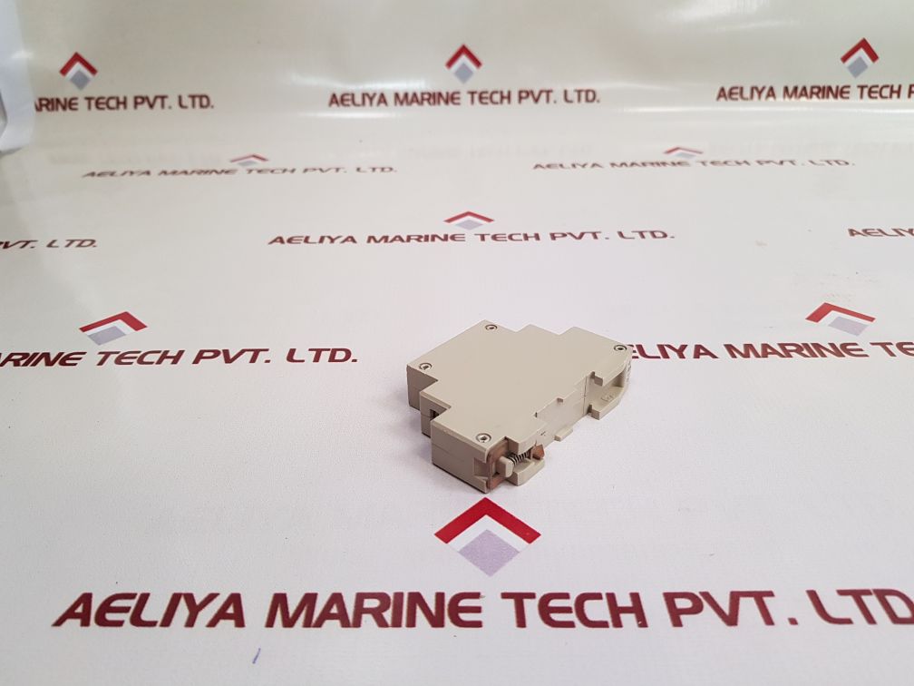 Telemecanique Re1-la002 Time Delay Relay Used
