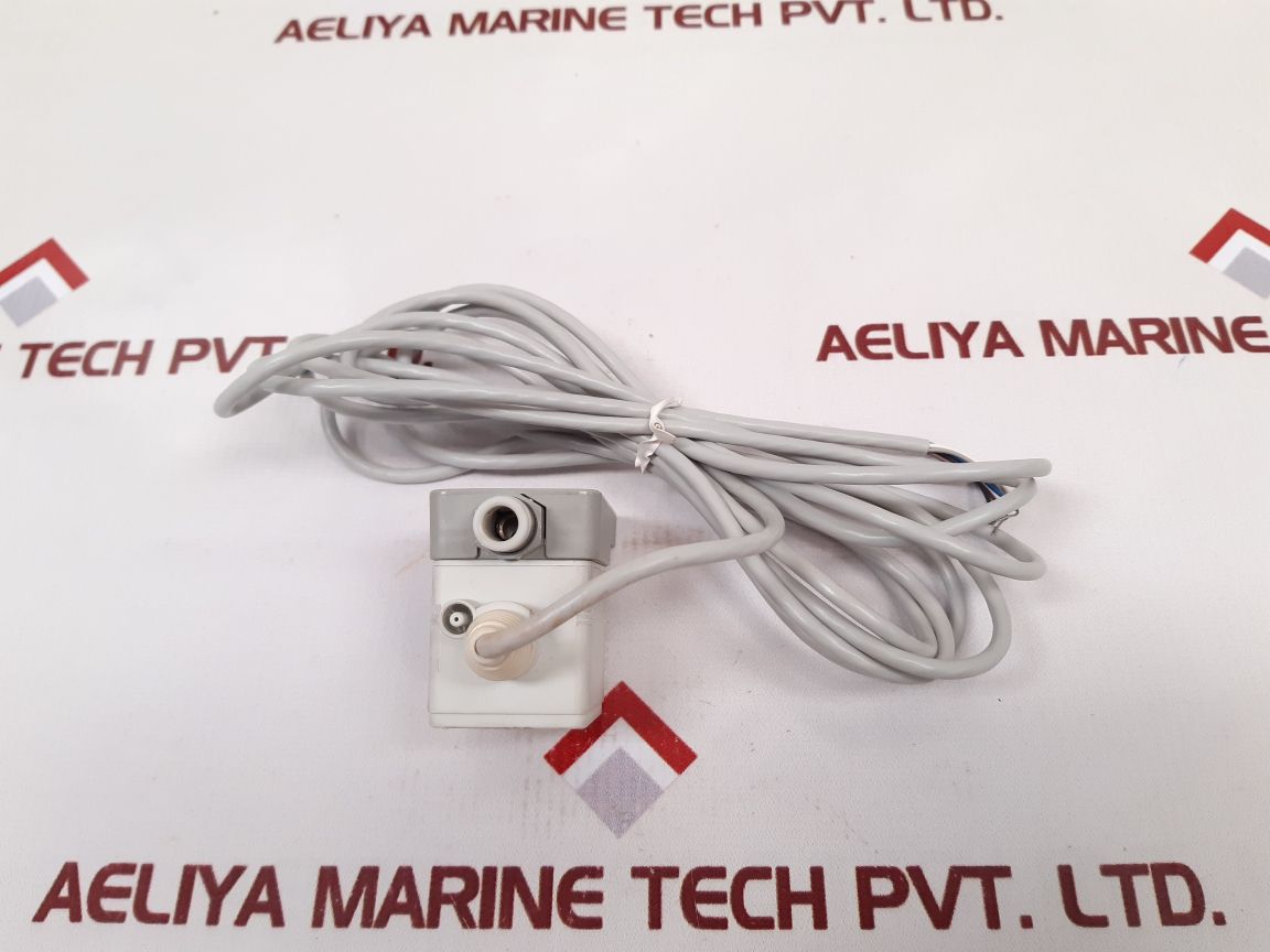 Smc Ise40-c6-62L Digital Pressure Switch