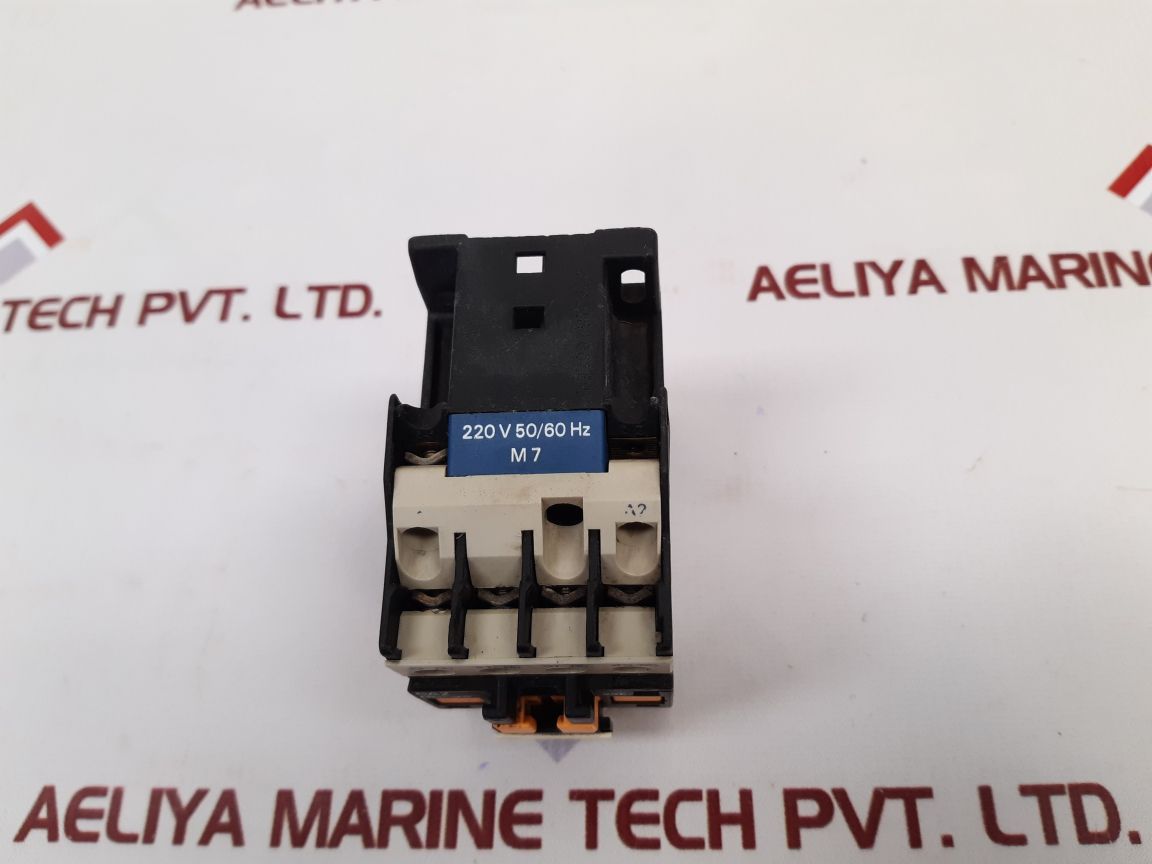 Telemecanique Ca2 Dn 22 Magnetic Contactor Relay