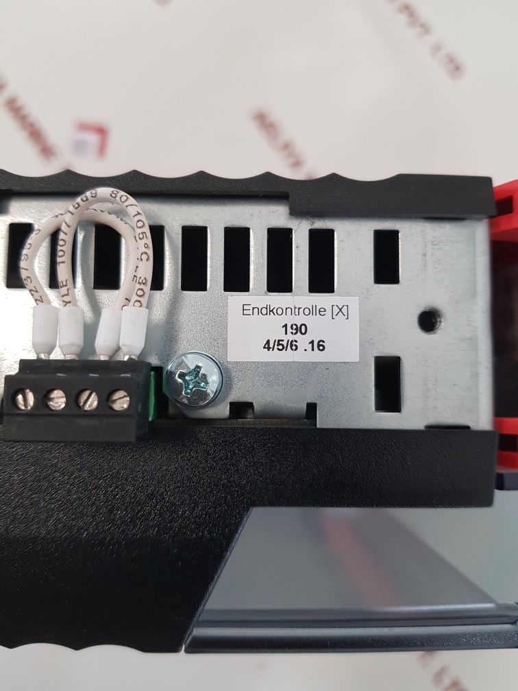 Sew mdx61b0008-5a3-4-0t movidrive inverter 08277354