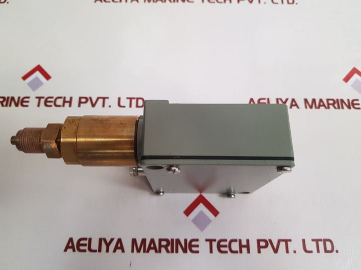 Trafag 904.2376.903 Pressure Switch New
