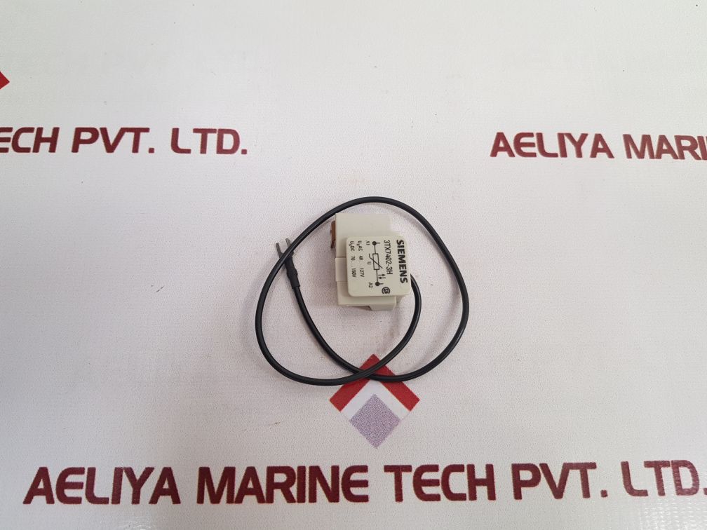 Siemens 3Tx7402-3H Surge Suppressor Varistor With Cable Spacer