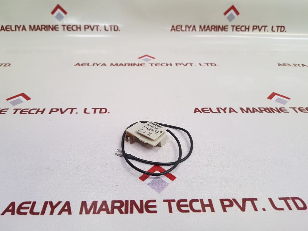 Siemens 3Tx7402-3H Surge Suppressor Varistor With Cable Spacer