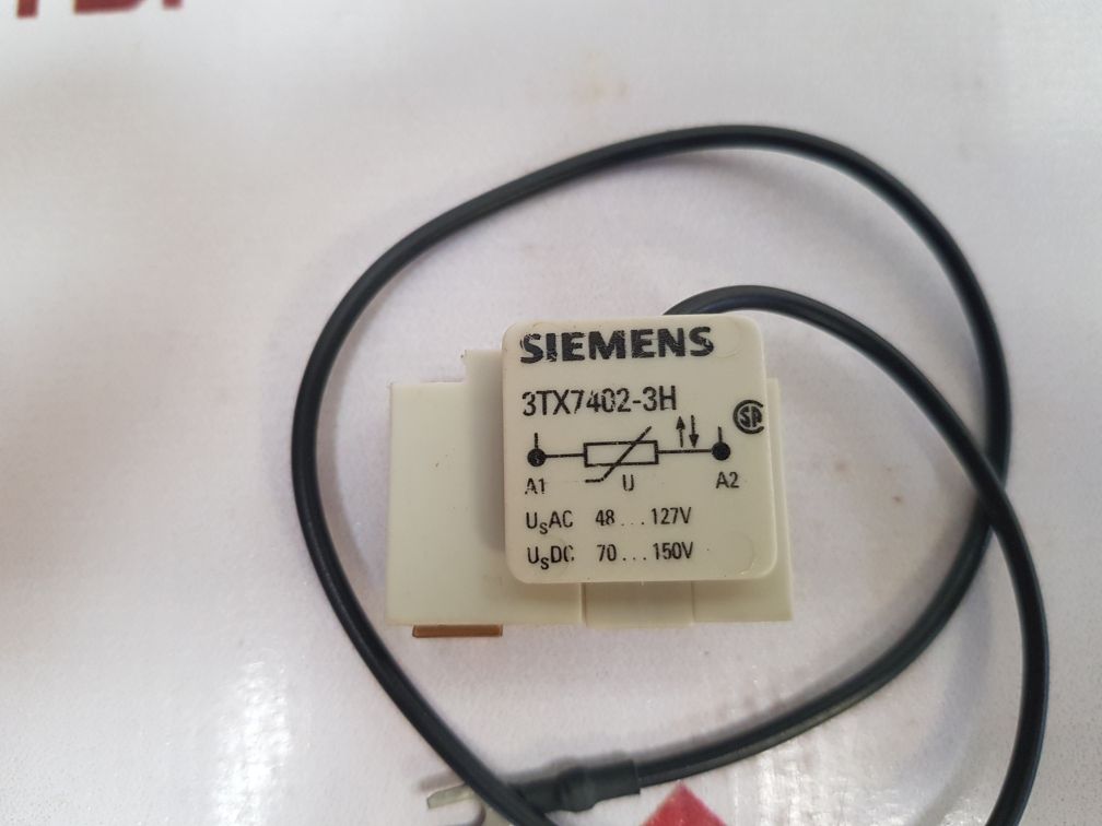 Siemens 3Tx7402-3H Surge Suppressor Varistor With Cable Spacer