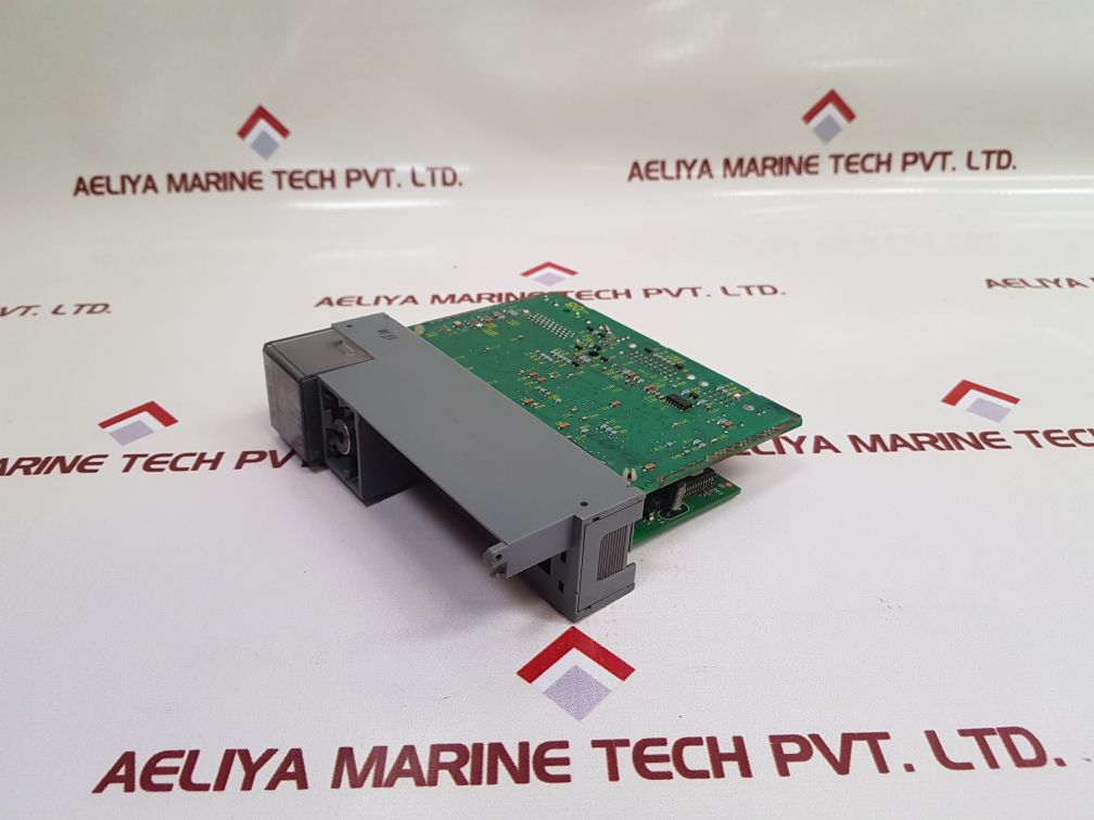 Allen-bradley 1747-l542 Ser.B Slc 500 Processor Unit
