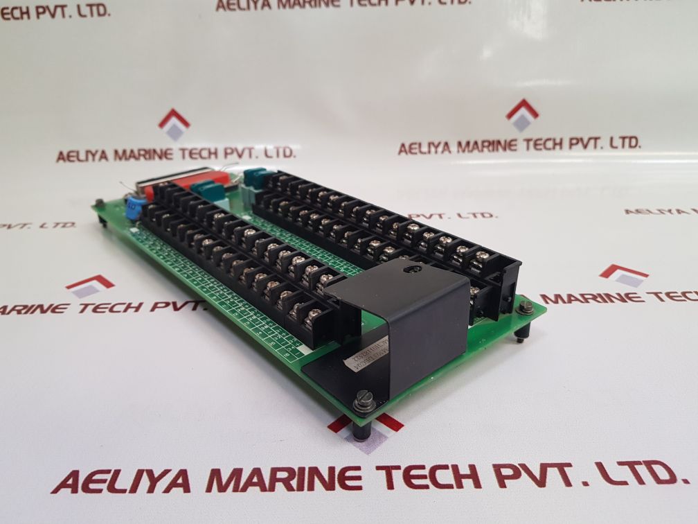 Honeywell 51204156-175 Digital Output Module Mc Tdoy62 Used
